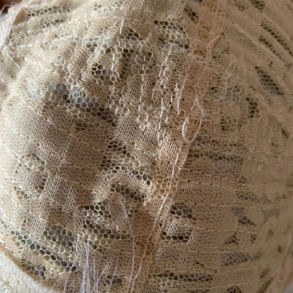 Wig - Picture 9 of 9